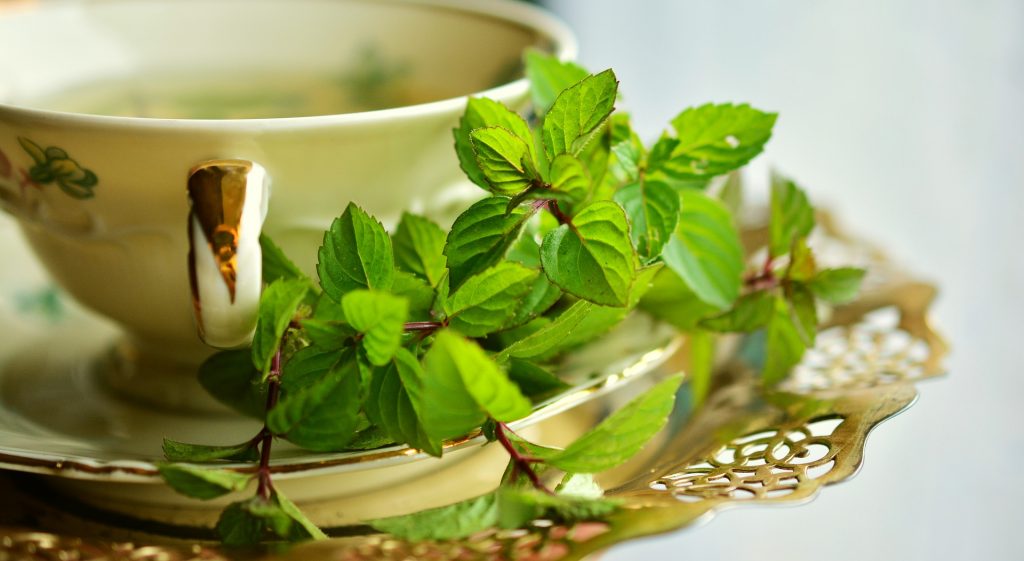 benefits of peppermint tea